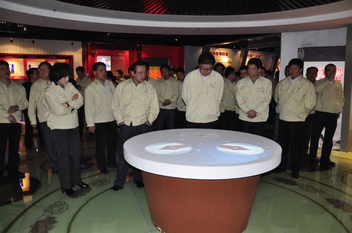 �ι��Ͳ��м��Ժ����ԣ»�����